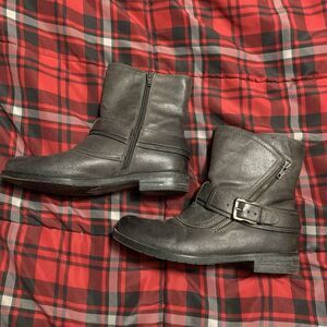 Baretraps Ankle Boots Buckle Crosby 8.5M Western Boho Comfort Gray Black